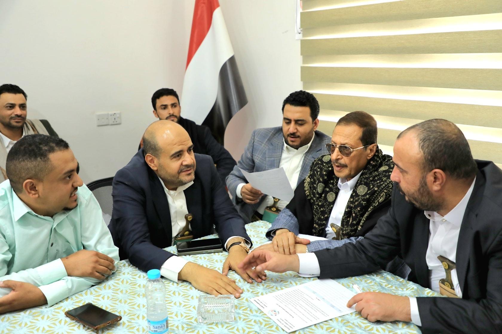 مصنعو الطحينية ومستوردوها يوقعون على مذكرة تفاهم للصناعة التعاقدية