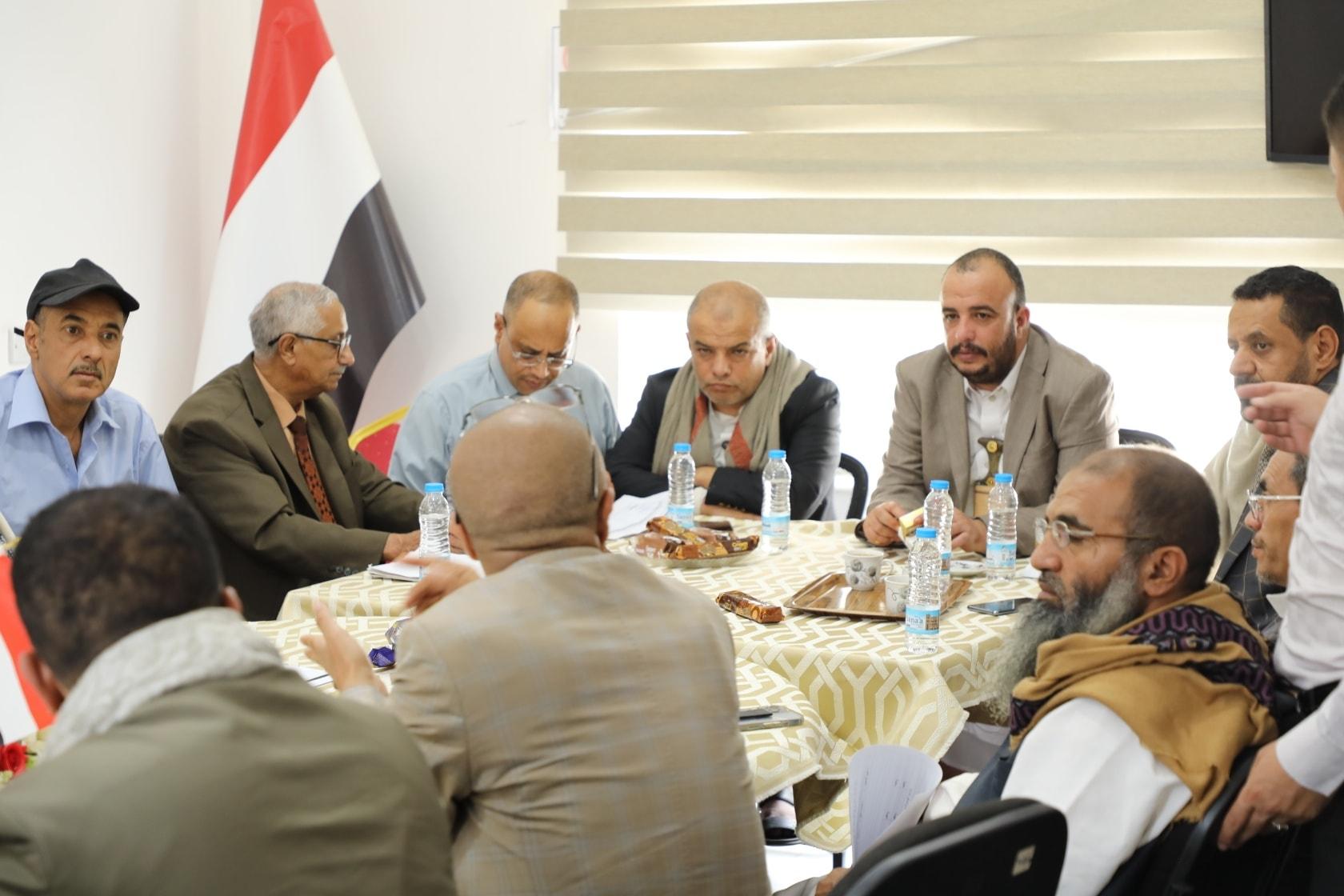 مصنعي البسكويت والشوكولاتة والمحضرات الغذائية والمشروبات الغازية ومستورديها يؤيدون مبادرة الغرفة للصناعة التعاقدية مع المستوردين